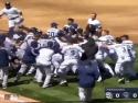     Hromadná bitka na baseballovém zápase    