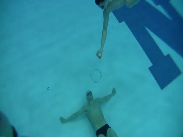 Bublina pod vodou