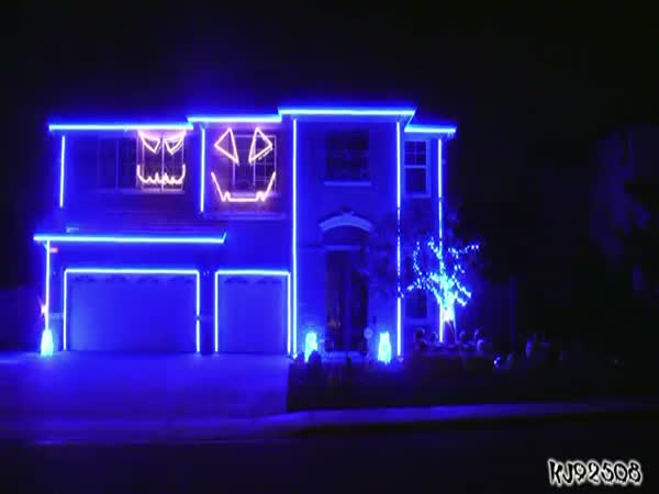 Světelná show - dům - Halloween