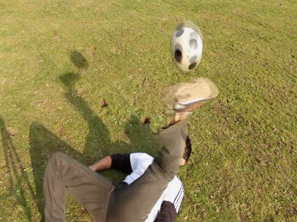 Triky s míčem - Abbas Farid