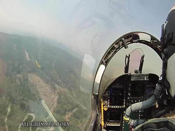 Stíhačka F18 - Pohled z kabiny