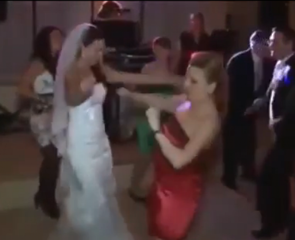 Nejšílenější svatební tanečky