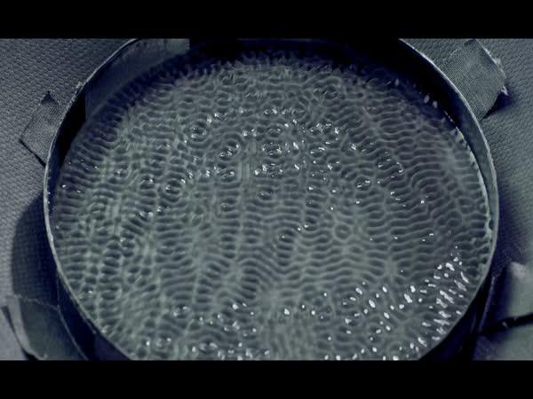     Cymatika: Věda versus zvuk    