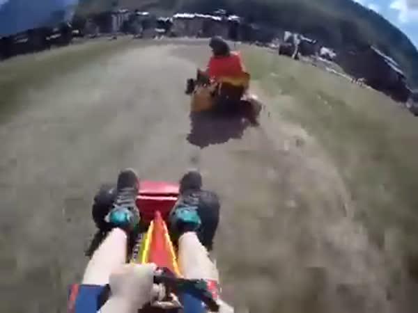     Závody odstrkovadel    