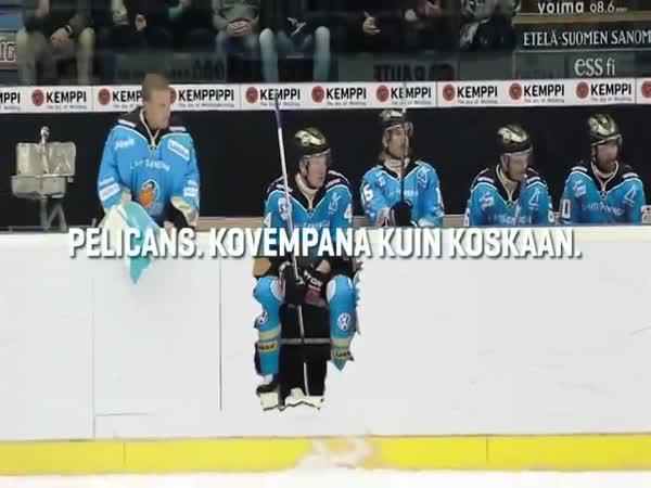       Hokej – Na co přeskakovat mantinel?      