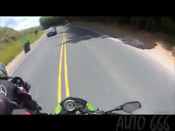 Když mají motorkáři štěstí