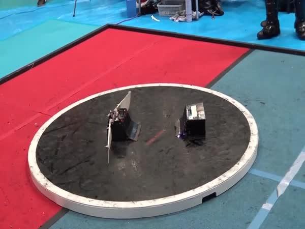 Epické souboje mini-robotů