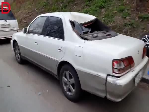 Rusko – Opilá řidička Mercedesu      