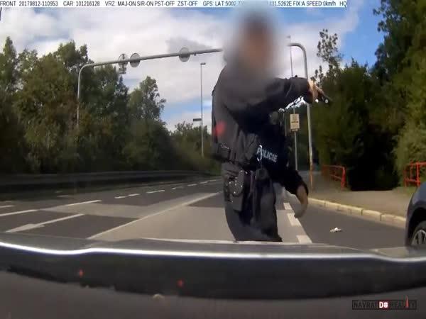       Policejní honička v Praze  