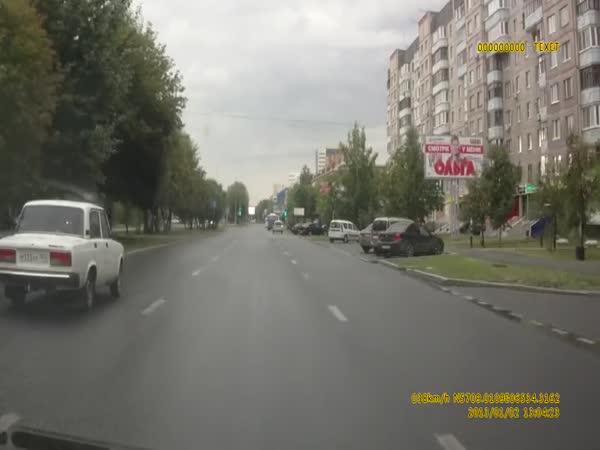       Neuhneš s tou chladničkou?     