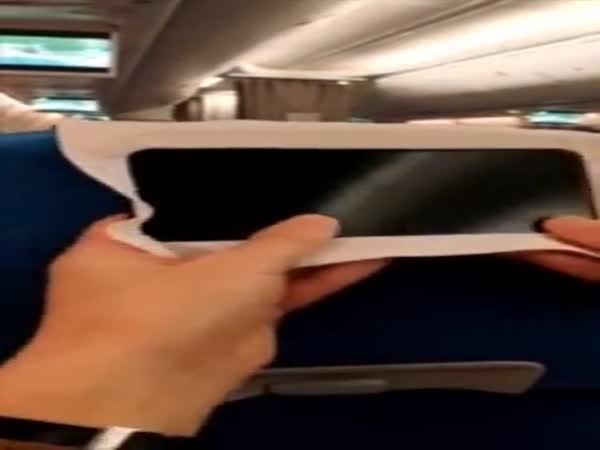 Hack – Film na mobilu v letadle