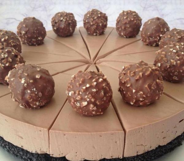     GALERIE – 10 úžasných čokoládových dortů    