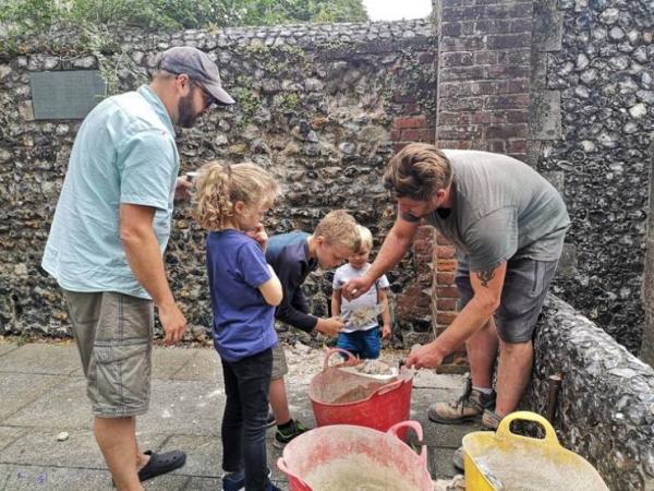     GALERIE – Planeta lepším místem    