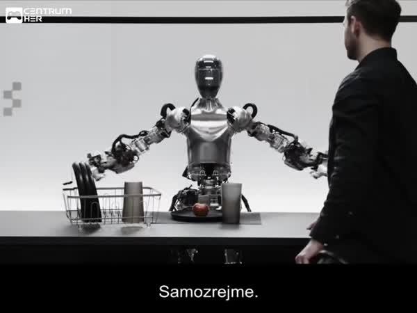     Figure 01 – ukázka domácího robota budoucnosti    