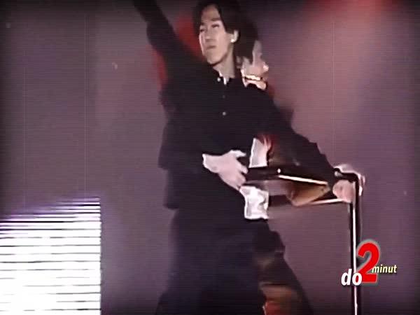       TOP 5 – Fanoušci, kteří šli moc daleko      