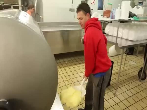       TOP 10 – Zvláštní výroba potravin      