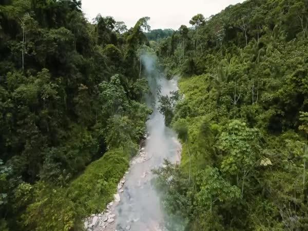       TOP 10 – Nevysvětlená místa světa      