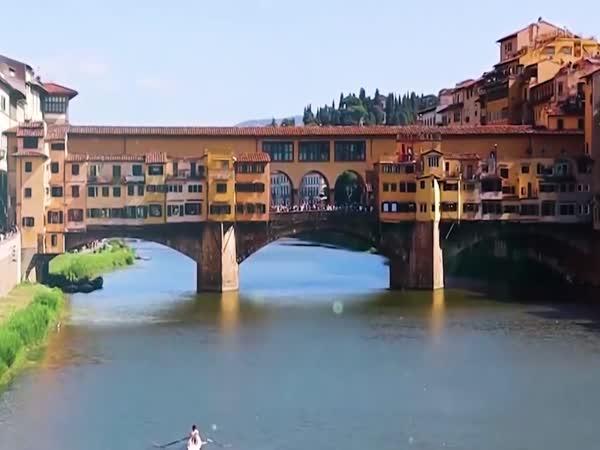       TOP 10 – Místa, kde skutečně žijí lidé      