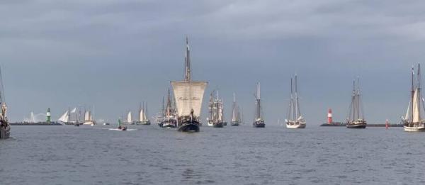     OBRÁZKY pro dnešní den 4894. díl    