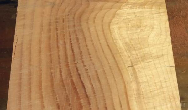       Fázová animace stavby zahradní židle      