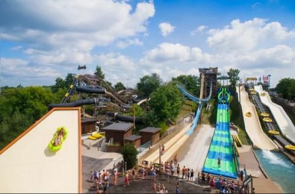       GALERIE - 10 nejlepších aquaparků      